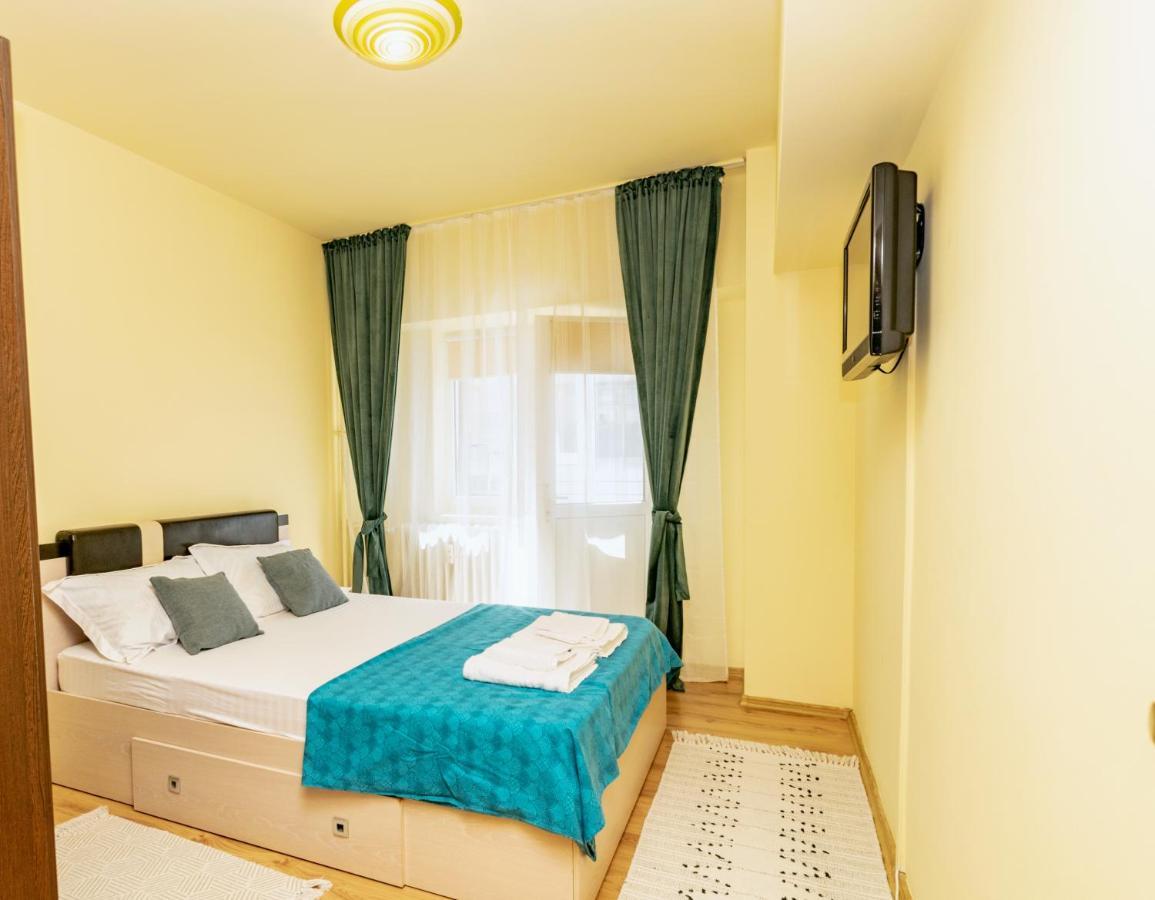 Appartement Apartament Centru - Cec à Craiova Extérieur photo