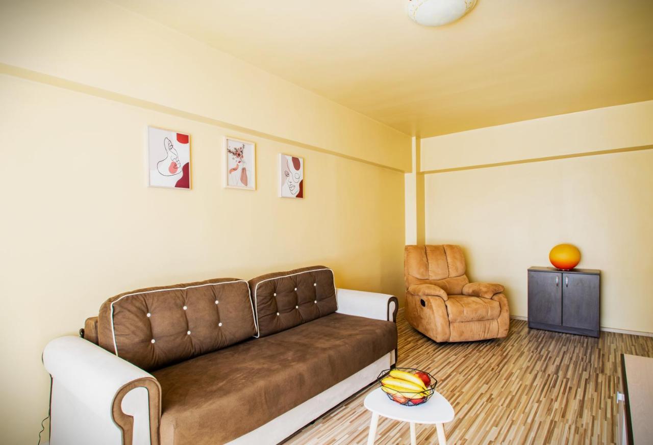 Appartement Apartament Centru - Cec à Craiova Extérieur photo