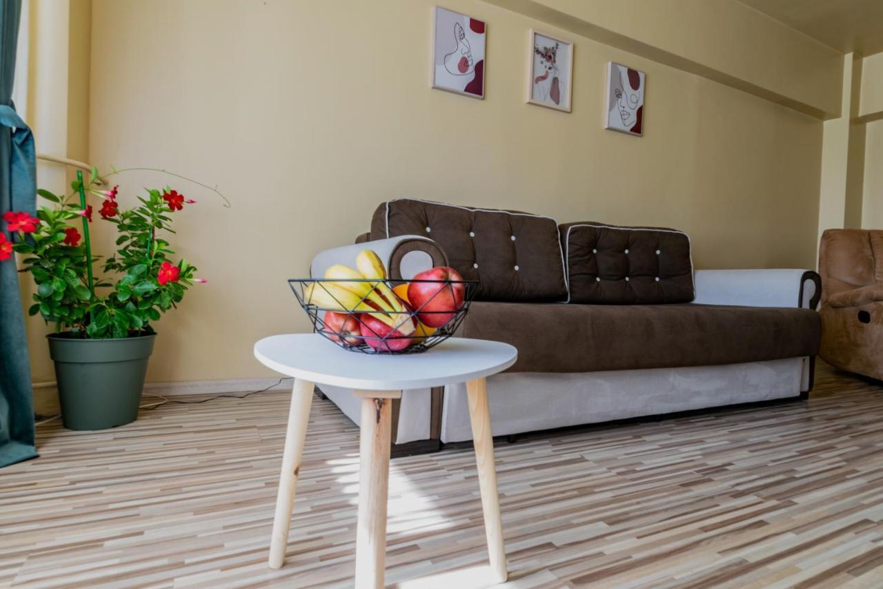 Appartement Apartament Centru - Cec à Craiova Extérieur photo